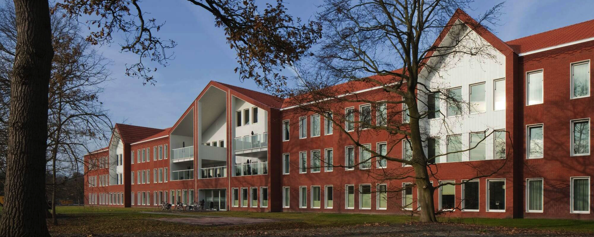 Foto van een mooi modern zorggebouw