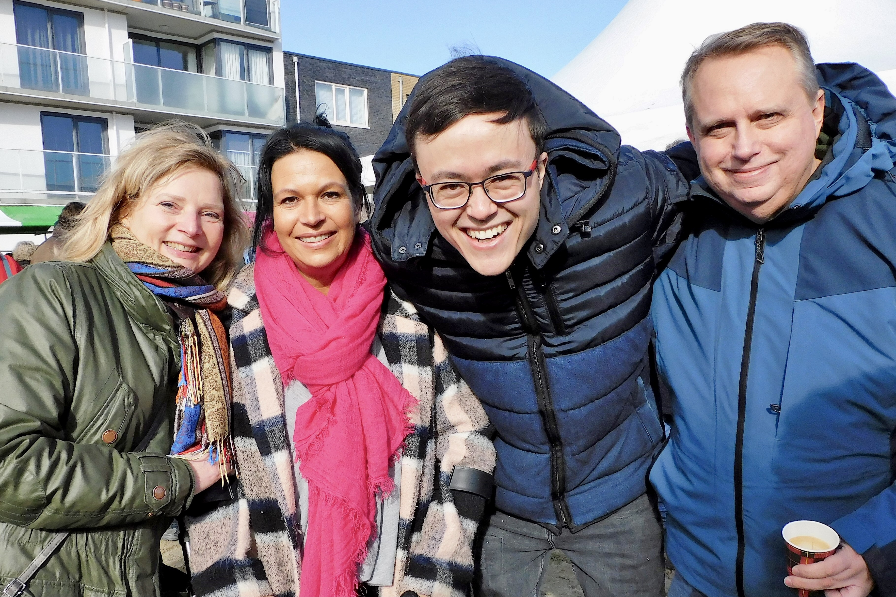 Foto buurtfeest startbouw