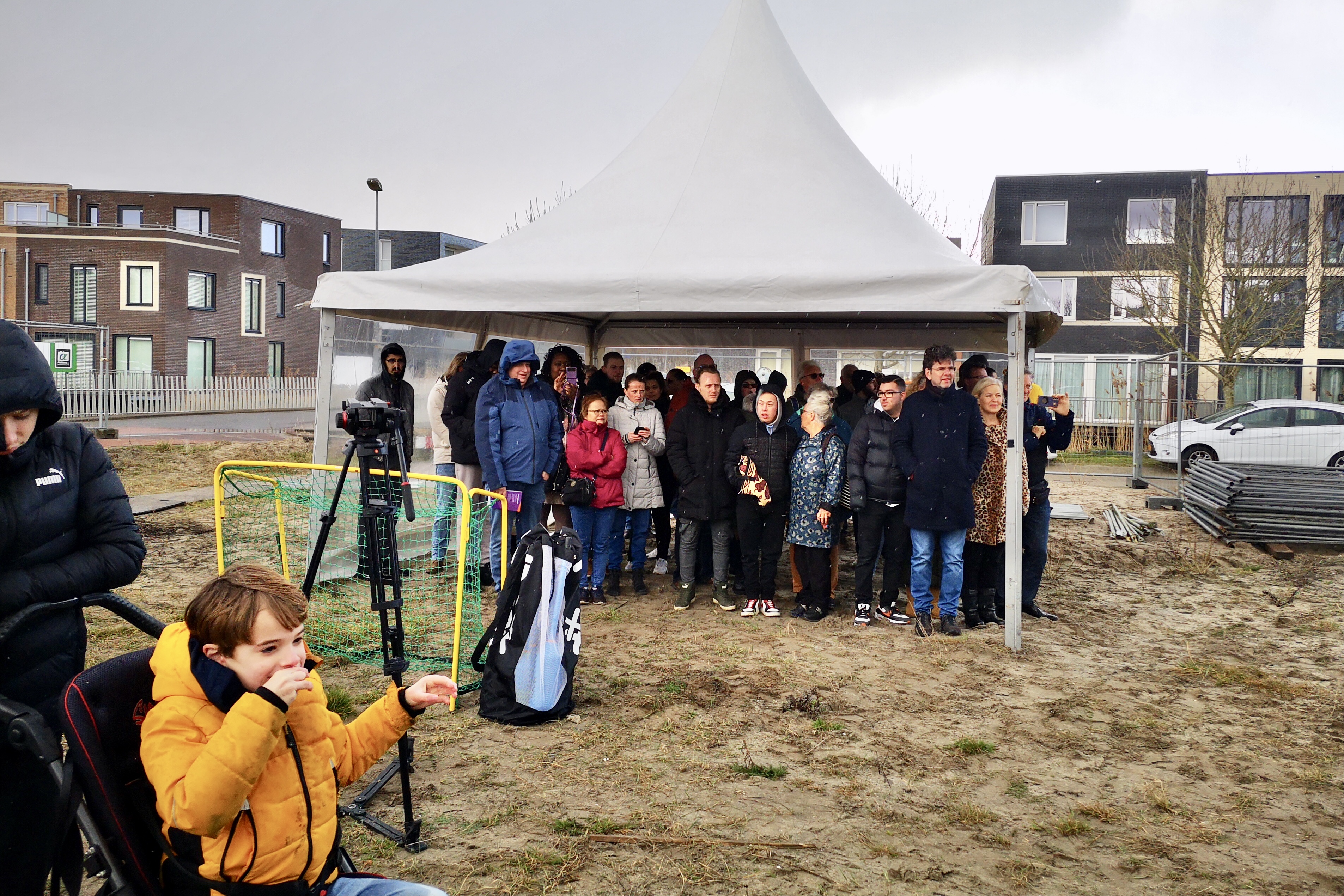 Foto buurtfeest startbouw
