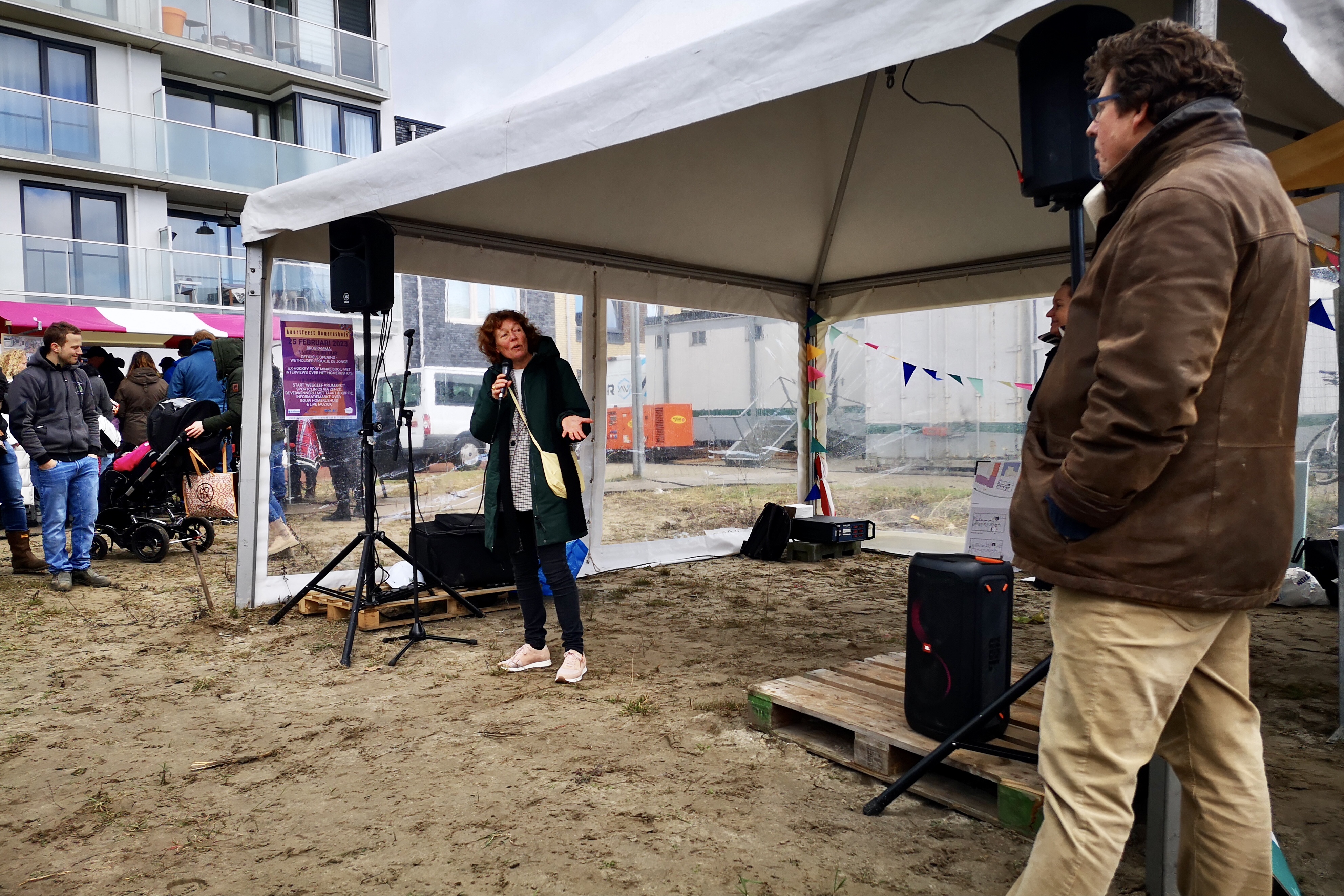 Foto buurtfeest startbouw