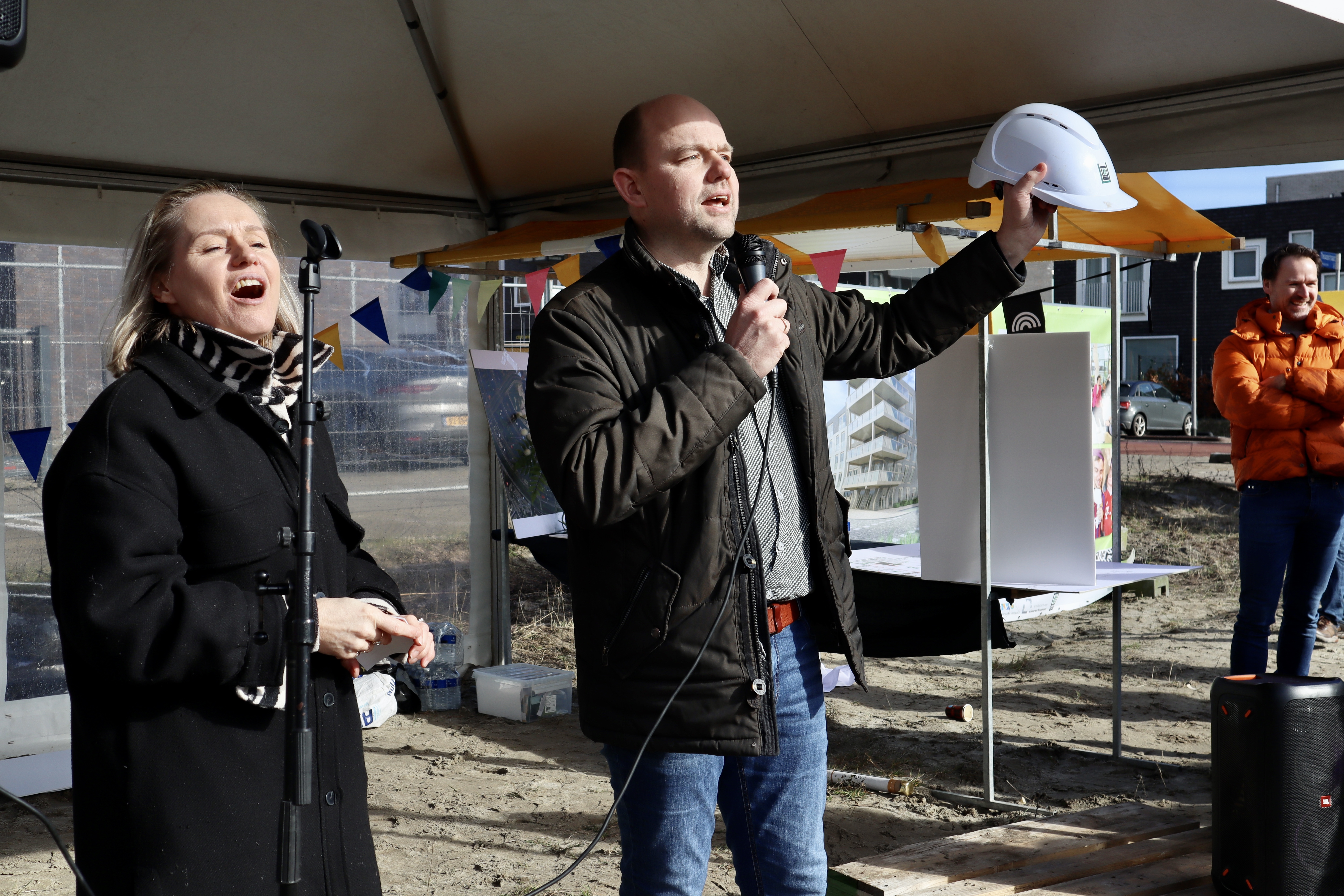 Foto buurtfeest startbouw