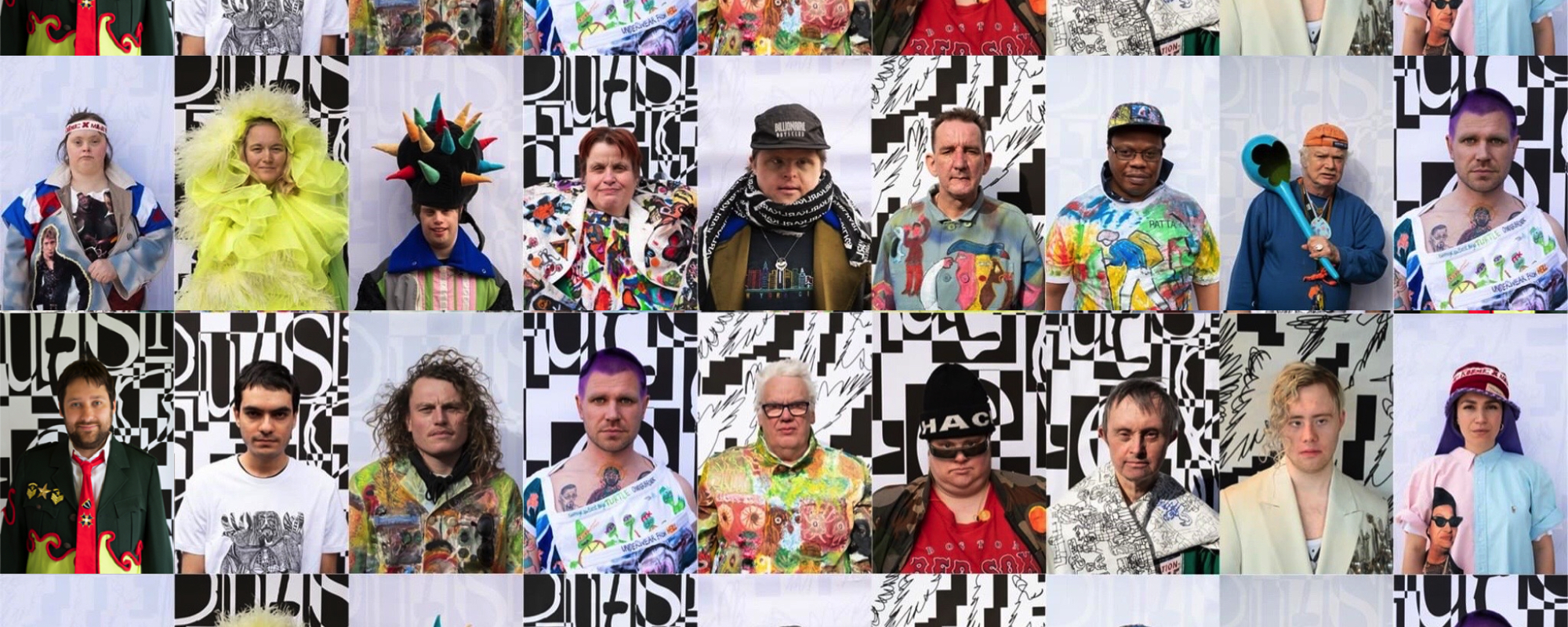 Joey met andere kunstenaars van het Outsider Festival